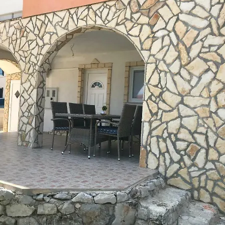 Apartament Darija *