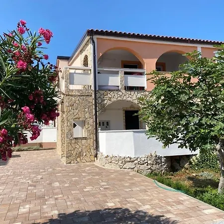 Apartment Darija *